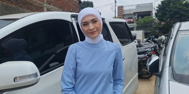 Donita Akui Rindu Syuting, Belum Dapat Restu Anak Donita Akui Rindu Syuting, Belum Dapat Restu Anak