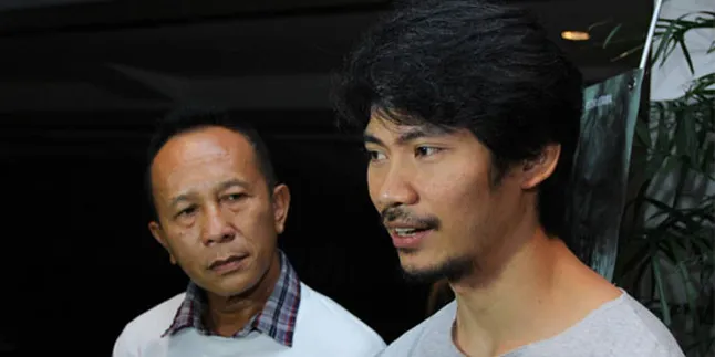 Donny Alamsyah Jadi Sutradara Film Donny Alamsyah Jadi Sutradara Film