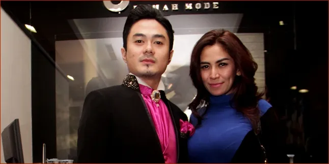 Donny Hermawan Bantah Telah Berikan Talak Untuk Cinta Penelope Donny Hermawan Bantah Telah Berikan Talak Untuk Cinta Penelope