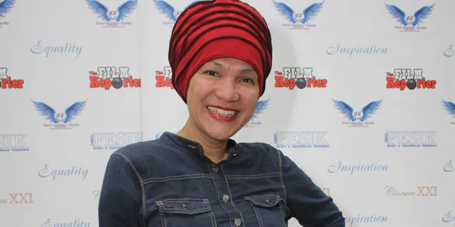 Dorce Gamalama Jadi Produser Film 'LET'S PLAY, GHOST'