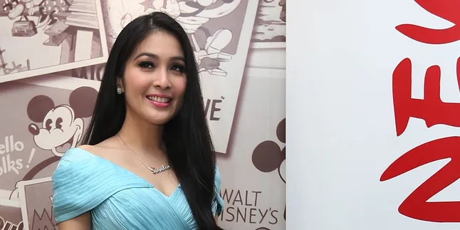 Doyan Koleksi Barang Disney, Sandra Dewi Habiskan Jutaan Rupiah Doyan Koleksi Barang Disney, Sandra Dewi Habiskan Jutaan Rupiah