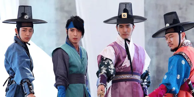 Drama Jung Yong Hwa Sukses Premiere di Posisi #1 Drama Jung Yong Hwa Sukses Premiere di Posisi #1