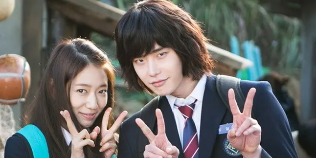 Drama Park Shin Hye - Lee Jong Suk Gagal Rebut Posisi #1 Drama Park Shin Hye - Lee Jong Suk Gagal Rebut Posisi #1