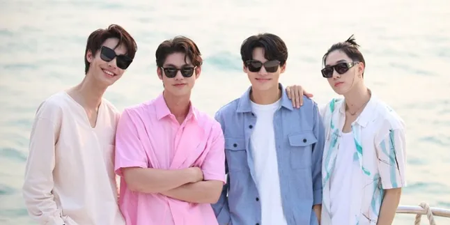 Relatable Thai Drama About College Life