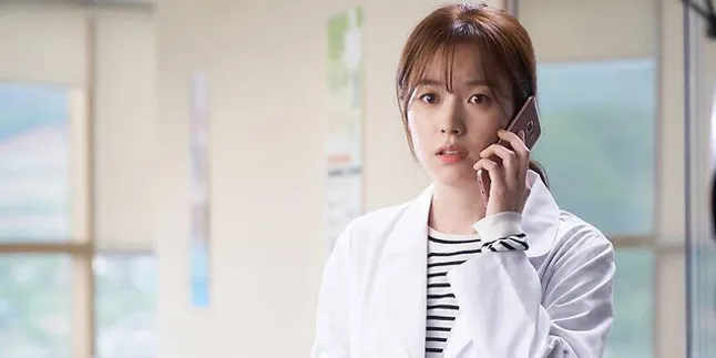 Drama 'W' Bakal Masuki Episode Terakhir, Han Hyo Joo Sedih