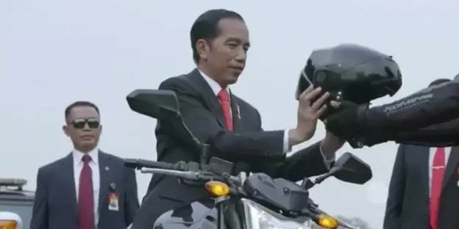 Dramatis! Ketika Presiden Jokowi Datang ke Pembukaan Asian Games 2018 Naik Motor