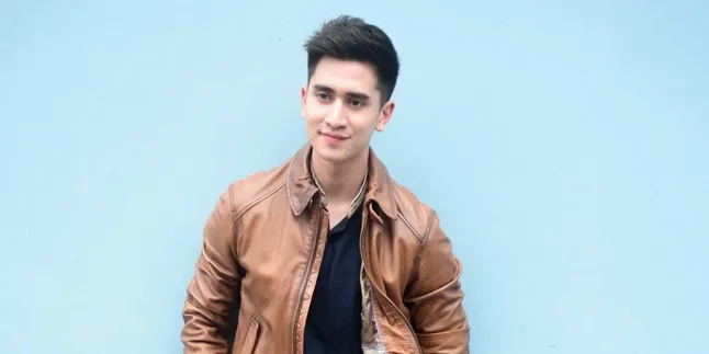 Dream Comes True! Awalnya Main di PS, Verrell Bramasta Beli Mobil Mahal Ini
