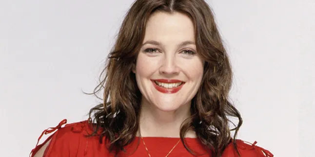 Drew Barrymore Kenalkan Wajah Bayinya Pada Dunia!