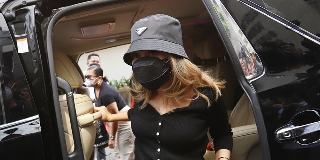 Two Hours Interrogation, Ayu Ting Ting Answers 15 Investigator's Questions