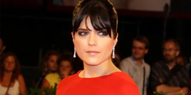 Dua Tahun Bersama, Selma Blair - Jason Bleick Putus?