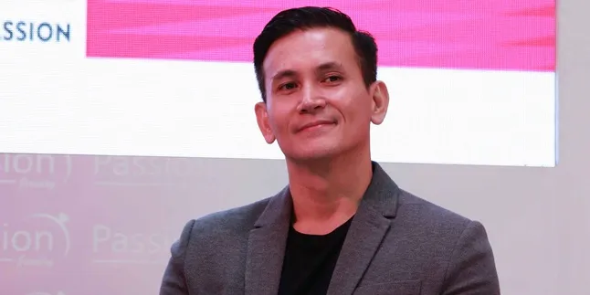 Duda & Janda, Marcelino Lefrandt Beberapa Kali Jalan Bareng Marshanda