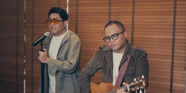 Dudy Oris dan Badai Kerispatih Bikin Video Klip Single Kolaborasi 'Menua Dalam Pelukan' di Flowey