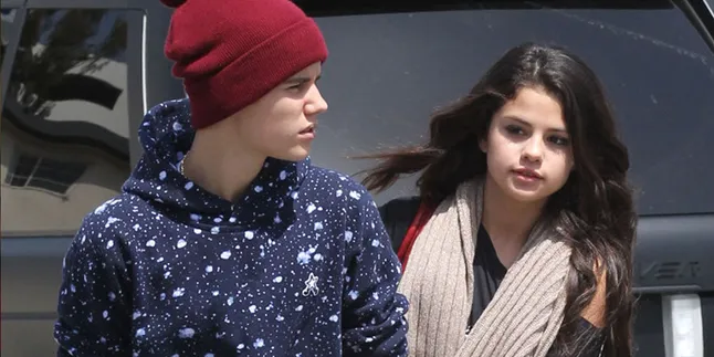 Duet,  Justin Bieber dan Selena Gomez Pilih Judul 'Unfamiliar'?
