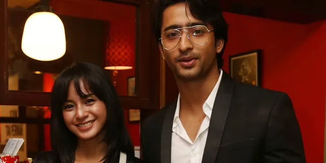 Duh, Kirana Larasati Mulai Jadi 'Korban' Fans Shaheer Sheikh Duh, Kirana Larasati Mulai Jadi 'Korban' Fans Shaheer Sheikh