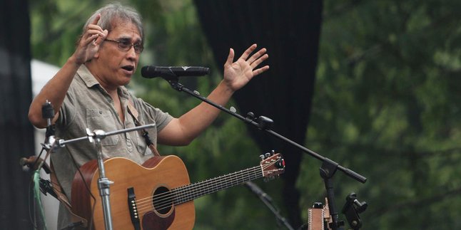 Dukung Deklarasi Pangan, Iwan Fals 'Bakar' UI