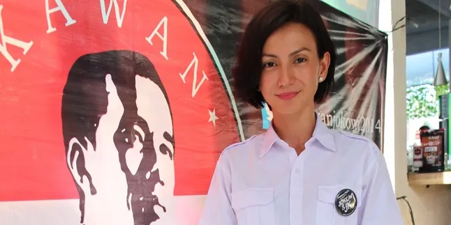 Dukung Jokowi - JK, Wanda Hamidah Akhirnya Dipecat Dari PAN