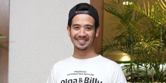 Dukung ODHA, Tarra Budiman Beri Semangat Agar Tak Menyerah Dukung ODHA, Tarra Budiman Beri Semangat Agar Tak Menyerah