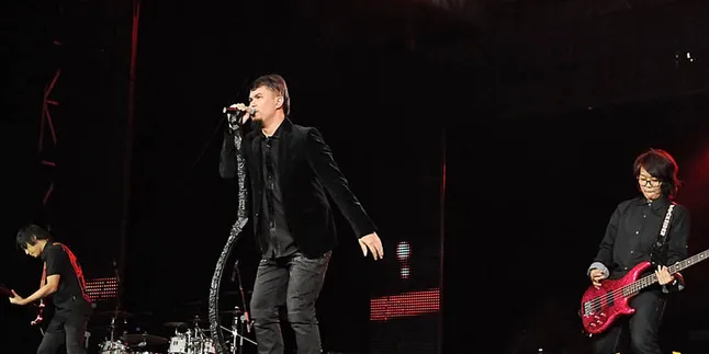 Dul Kecelakaan, Dewa 19 Gagal Manggung di Australia