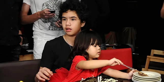 Dul Stres Belum Boleh Main Sepak Bola