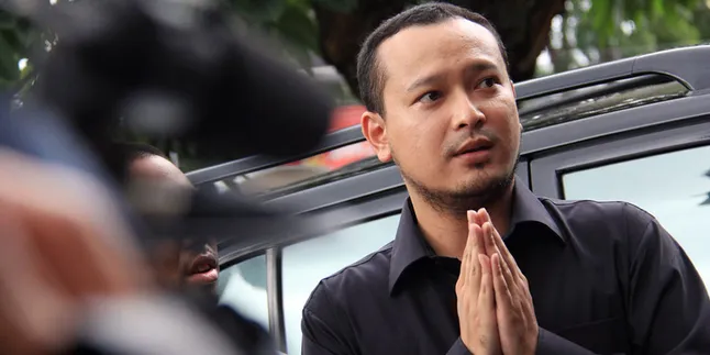 Dulu Ikut Demo ke Jalan, Banyu Biru Bangga Nonton 'DI BALIK 98' Dulu Ikut Demo ke Jalan, Banyu Biru Bangga Nonton 'DI BALIK 98'