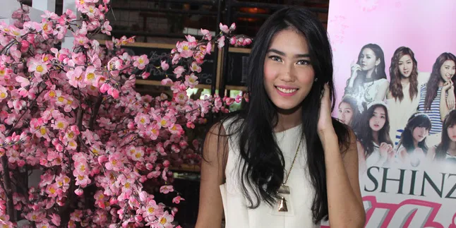 Dunia Entertainment Tak Stabil, Alika Tertarik Bisnis
