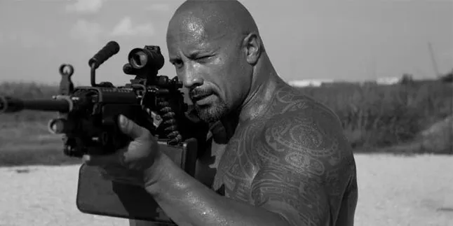 Dwayne 'The Rock' Johnson Tertarik Dengan 'EXPENDABLES 3' Dwayne 'The Rock' Johnson Tertarik Dengan 'EXPENDABLES 3'