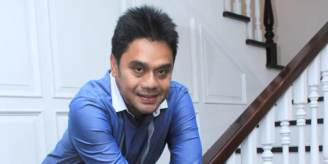 Dwiki Dharmawan: Idris Sardi Keras, Tapi Kami Kagum! Dwiki Dharmawan: Idris Sardi Keras, Tapi Kami Kagum!