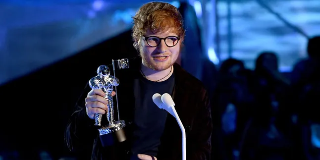 Ed Sheeran Jadi Musisi Dengan Pendapatan Tertinggi Versi Forbes