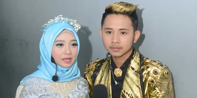 Ega dan Rafly DA Bagi Tips Cara Bikin Pasangan Peka dan Nggak Cuek Ega dan Rafly DA Bagi Tips Cara Bikin Pasangan Peka dan Nggak Cuek