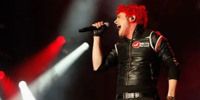 Eks Vokalis My Chemical Romance Ungkap Lirik Single Solonya