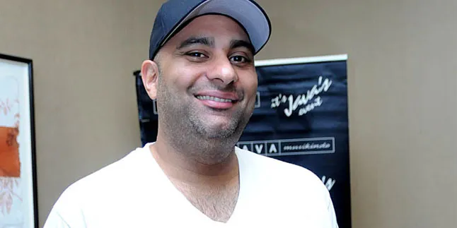 [Eksklusif] Ngobrol Bareng Komedian Russell Peters