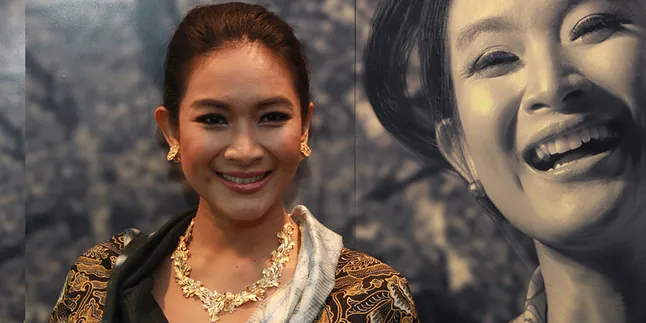 [Eksklusif] Perhiasan Happy Salma Diberi Sesaji Sebelum Dijual?