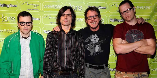 [Eksklusif] Weezer,  20 Years And Still Rock!