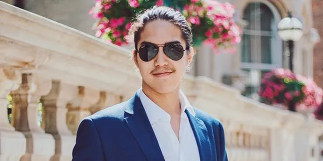 El Rumi Sebut Berita Ahmad Dhani Jual Rumah Cuma Hoax