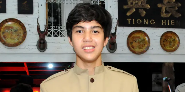 El Rumi Sedang Cari Pacar Tapi Belum Ketemu, Bisa Bantu? El Rumi Sedang Cari Pacar Tapi Belum Ketemu, Bisa Bantu?
