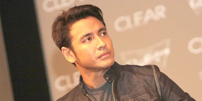 Ello Pernah Bercita-cita Jadi Pesepakbola