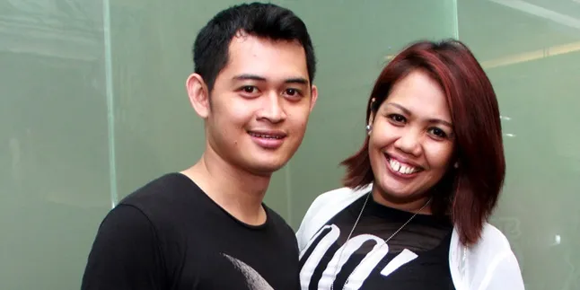 Elly Sugigi Mau Punya Anak Cakep Seperti Ferry Anggara