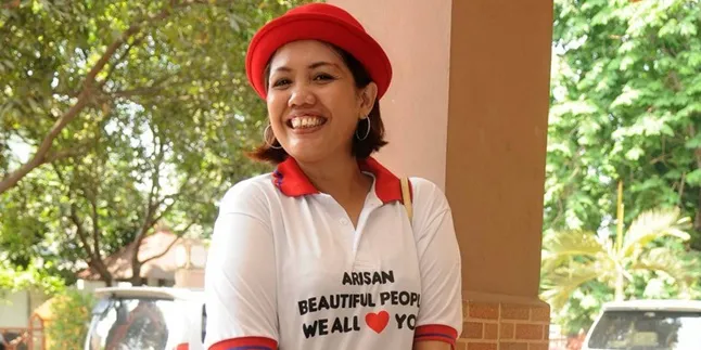 Elly Sugigi Siap Nikah Keempat Kalinya Dengan 'Rezky Aditya'