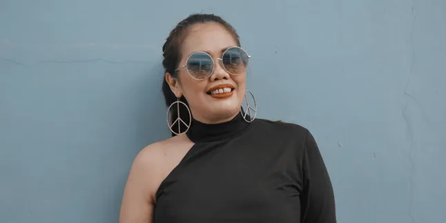 Elly Sugigi Siapkan Penampilan Seru dan Meriah Untuk Sambut 17 Agustus Elly Sugigi Siapkan Penampilan Seru dan Meriah Untuk Sambut 17 Agustus
