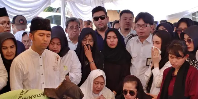 Emil Dardak Ungkap Alasan Keluarga Tak Mau Autopsi Jenazah Eril Dardak