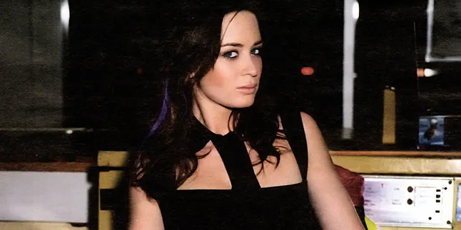 Emily Blunt Umumkan Kehamilan Anak Pertama