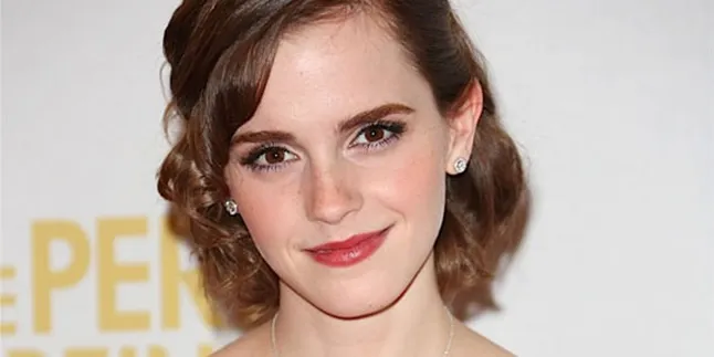 Emma Watson Terobsesi Dengan Kesempurnaan