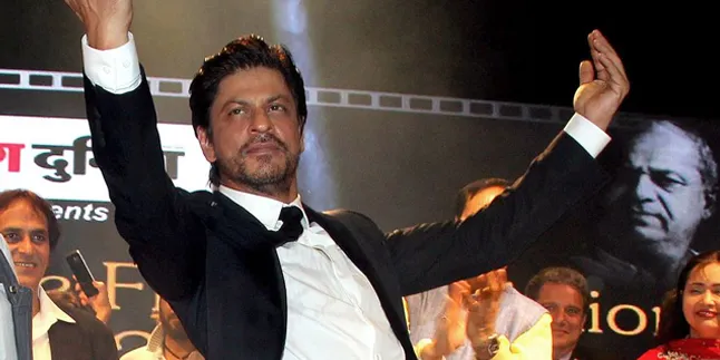 Empat Hari Tayang, 'FAN' SRK Belum Dapat Hasil Yang Memuaskan Empat Hari Tayang, 'FAN' SRK Belum Dapat Hasil Yang Memuaskan