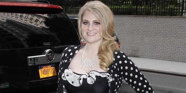 Empat Minggu, Meghan Trainor Paling Tahan Lama di Inggris!