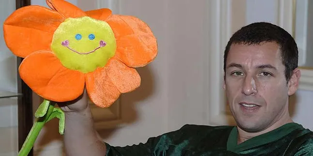 Enak-Enak Tidur, Adam Sandler Diracun Pembantunya