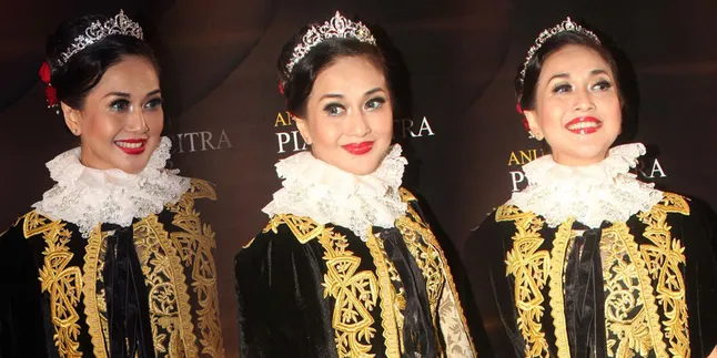 Enggan Jadi Caleg, Paramitha Rusady Pilih Jadi Jurkam Enggan Jadi Caleg, Paramitha Rusady Pilih Jadi Jurkam