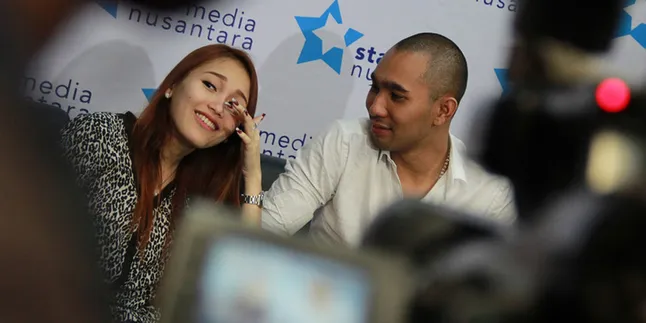 Enji Protes Anak Ayu Ting Ting Tak Pakai Namanya