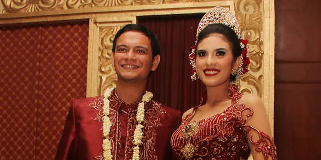 Eno Netral - Nadila Ernesta Pilih Bulan Madu Ke Pantai