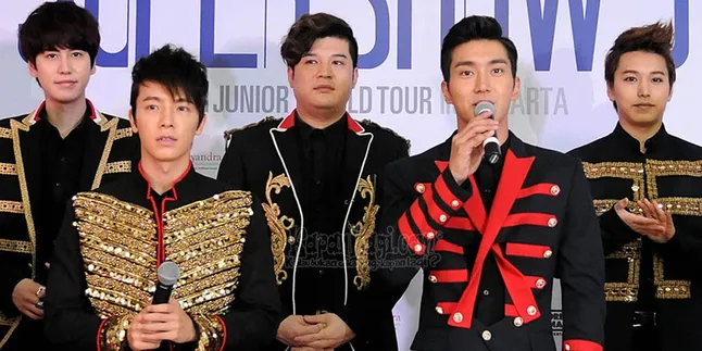 Epic! Fans Suju Rela Kayang Demi Dapatkan Tiket Konser Gratis Epic! Fans Suju Rela Kayang Demi Dapatkan Tiket Konser Gratis