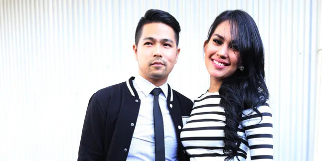 Erick Beri Kejutan Ulang Tahun, Ibu Kartika Putri Tak Datang Erick Beri Kejutan Ulang Tahun, Ibu Kartika Putri Tak Datang